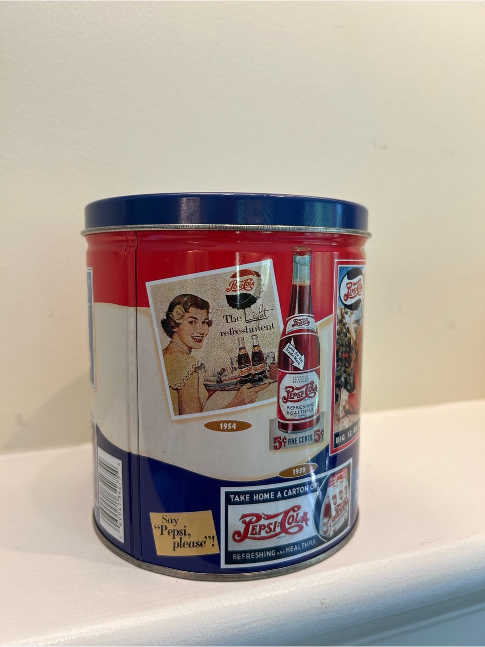 Vintage 1995 round Pepsi Cola Tin